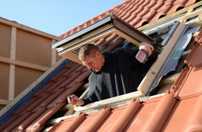 Pose de fenêtres de toit Velux à Pionnat
